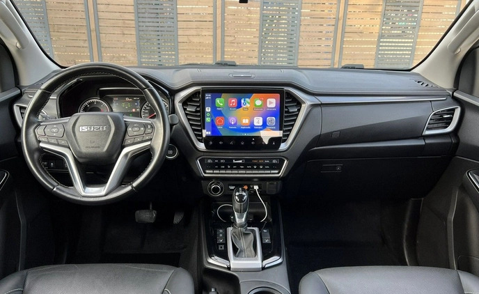Isuzu D-Max cena 155900 przebieg: 28564, rok produkcji 2021 z Świeradów-Zdrój małe 781